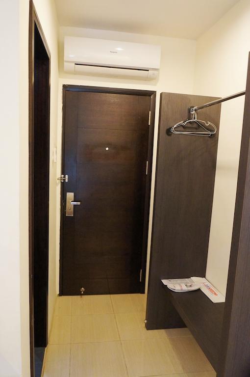 Quin Centro Hotel Palembang Zimmer foto